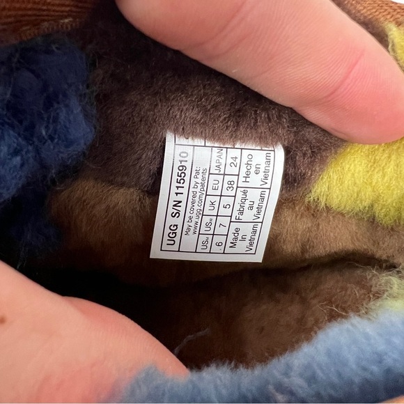 UGG x The Elder Statesman Embroidered Classic Ultra Mini - Picture 7 of 7